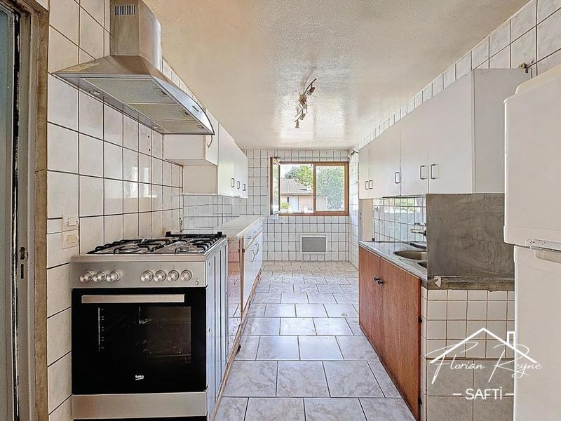 Maison - 91 m² - 6 pièces