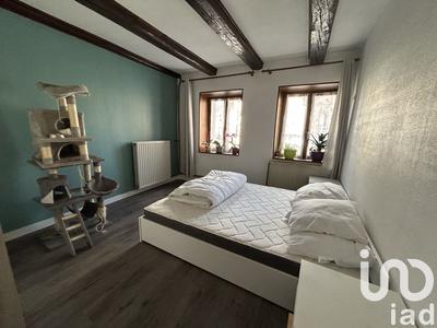 Maison - 235 m² - 9 pièces