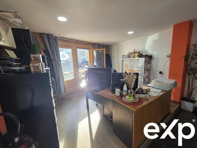 Local d'activités - 699 m² - 4 pièces