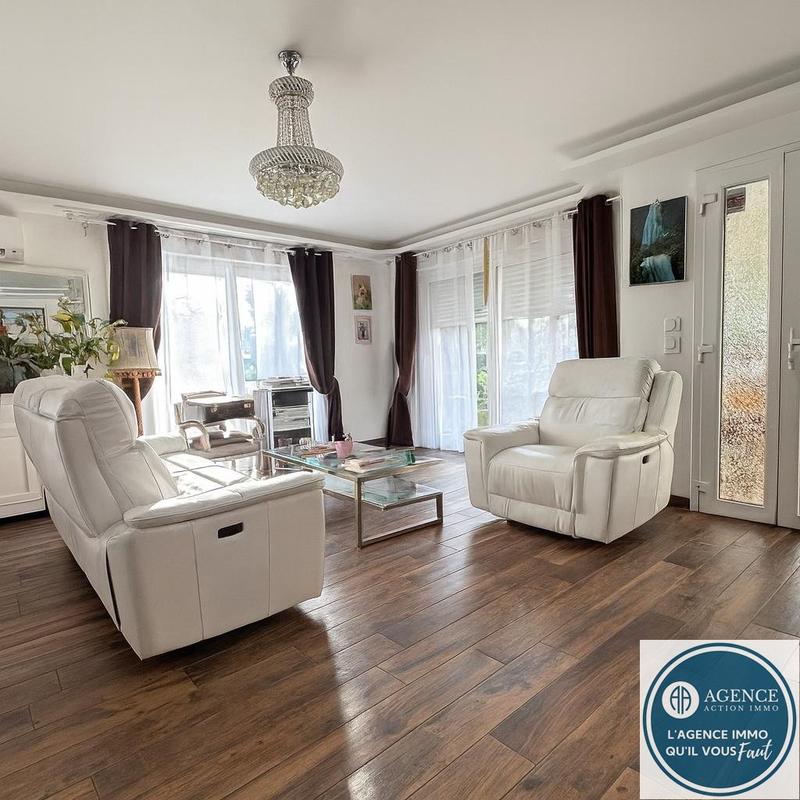 Maison - 101 m² - 4 pièces