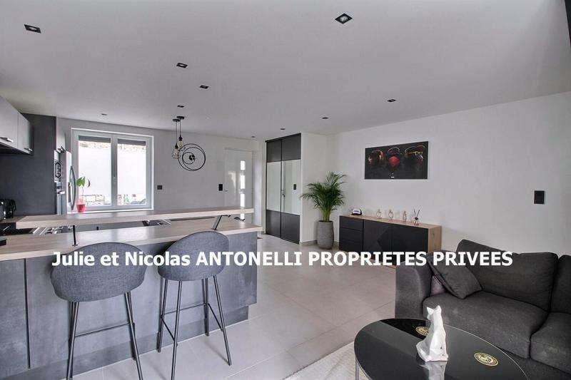 Maison - 88 m² - 5 pièces