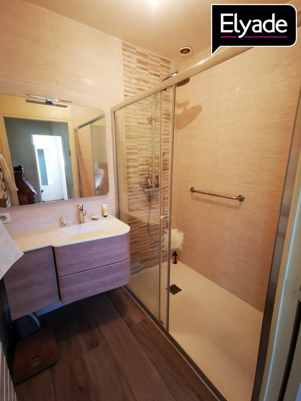 Maison - 151 m² - 7 pièces