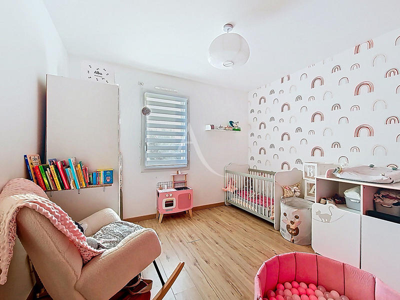 Maison - 98 m² - 6 pièces