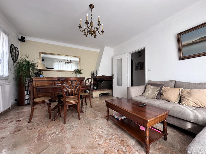 Maison - 135 m² - 6 pièces