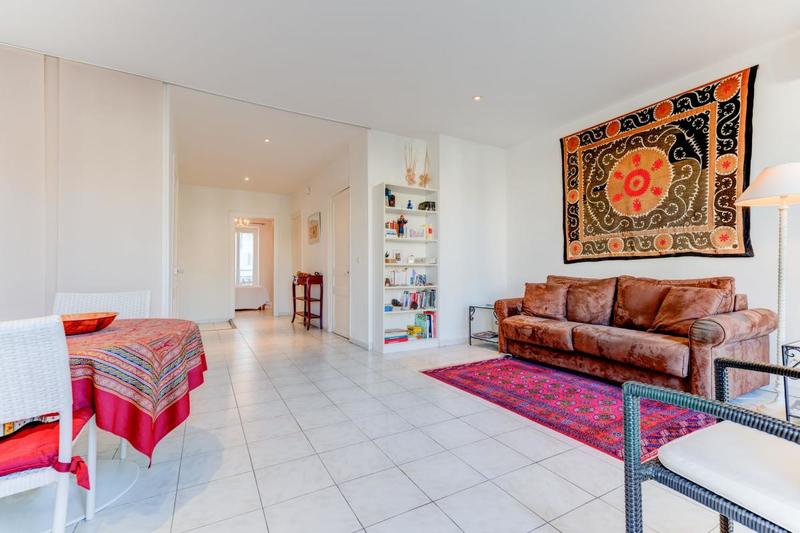 Appartement - 85 m² - 3 pièces