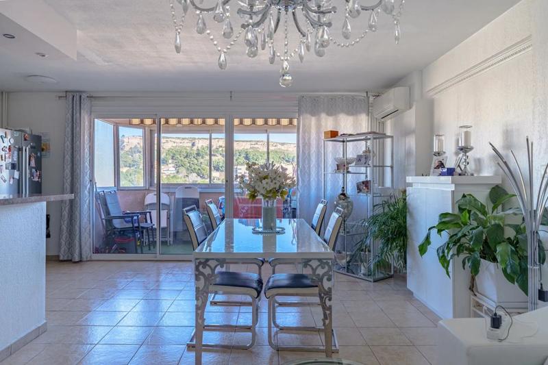 Appartement - 69 m² - 3 pièces