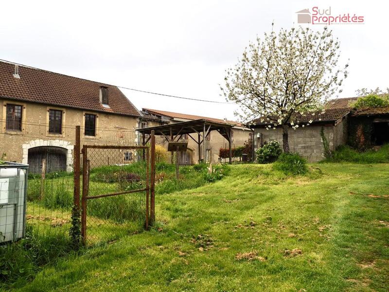 Maison - 97 m² - 3 pièces