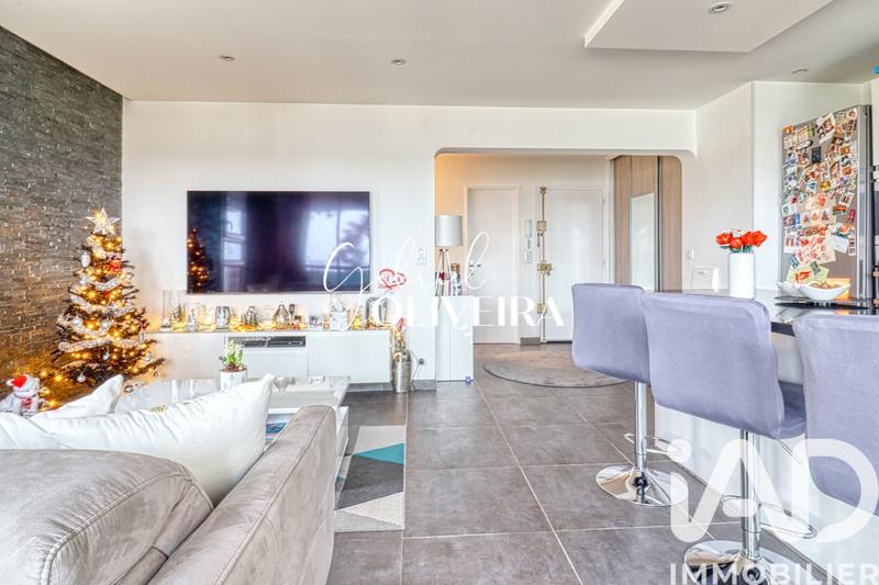 Appartement - 84 m² - 4 pièces