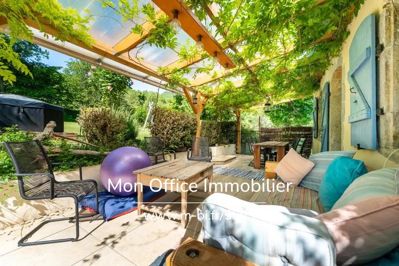 Ferme - 365 m² - 13 pièces