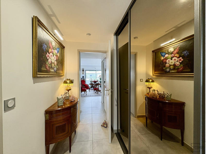 Appartement - 87 m² - 3 pièces