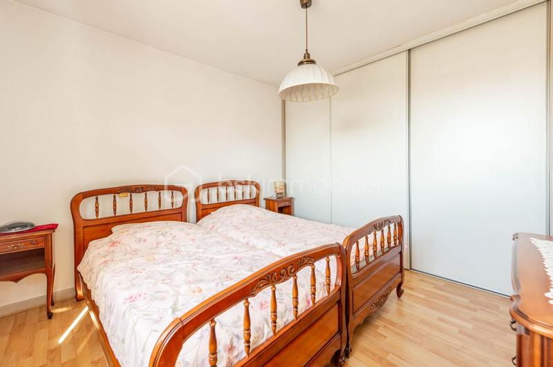 Appartement - 82 m² - 3 pièces