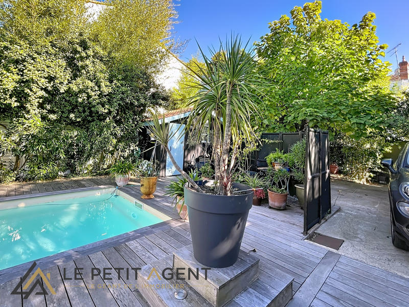 Maison - 140 m² - 5 pièces