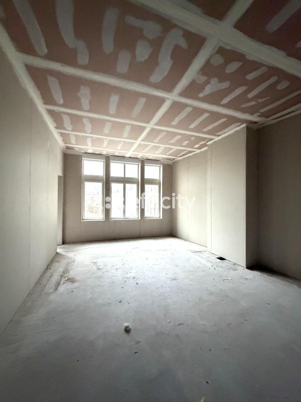 Immeuble - 500 m² - 12 pièces