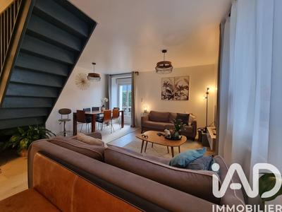 Maison - 87 m² - 4 pièces