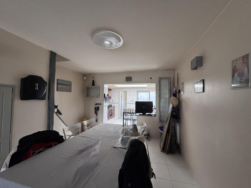 Maison - 95 m² - 5 pièces