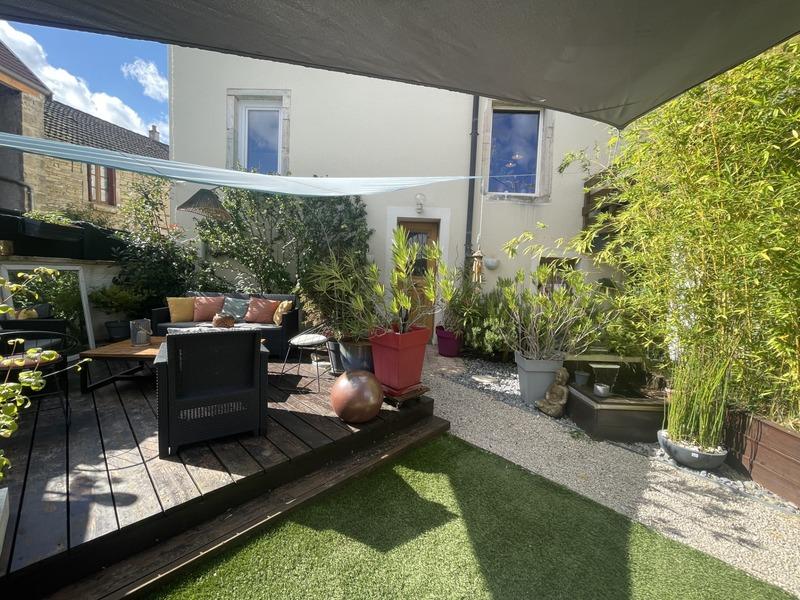 Maison de village - 119 m² - 6 pièces