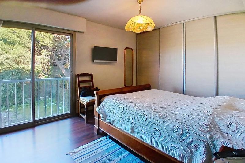 Appartement - 91 m² - 5 pièces