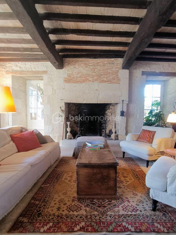 Demeure - 321 m² - 10 pièces