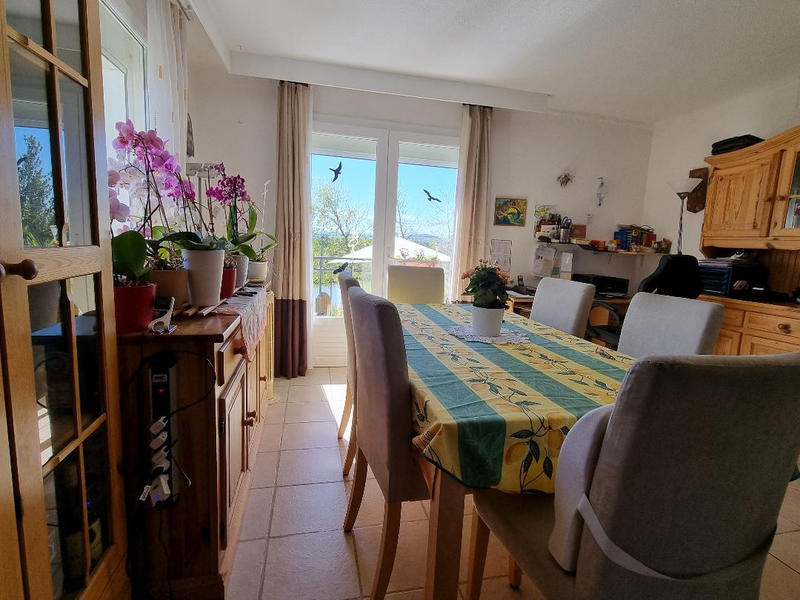 Maison - 110 m² - 7 pièces