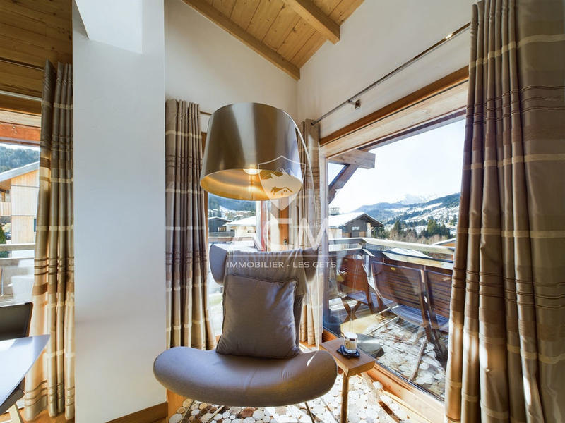 Appartement - 83 m² - 4 pièces