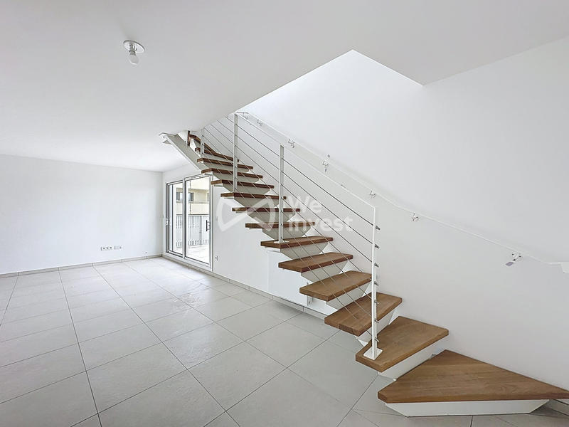 Appartement - 107 m² - 4 pièces