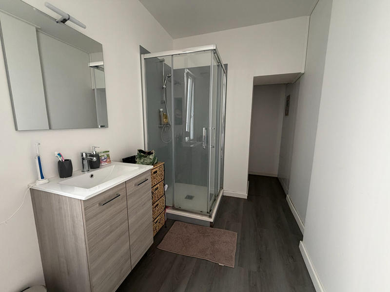 Immeuble - 180 m² - 9 pièces