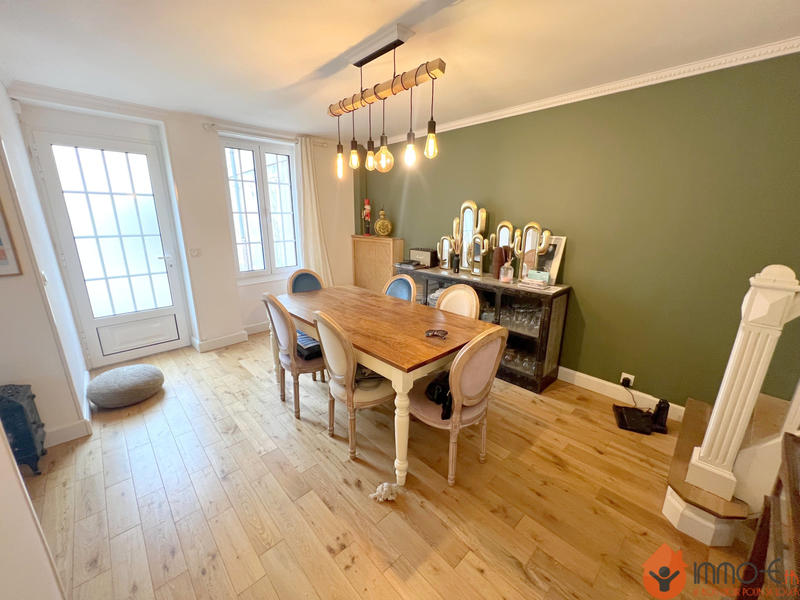 Maison - 130 m² - 5 pièces