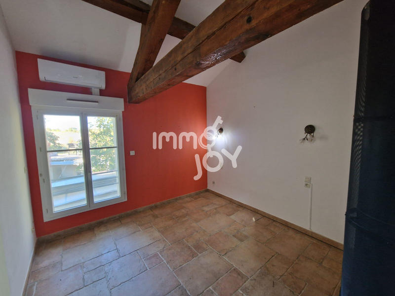 Maison - 206 m² - 6 pièces