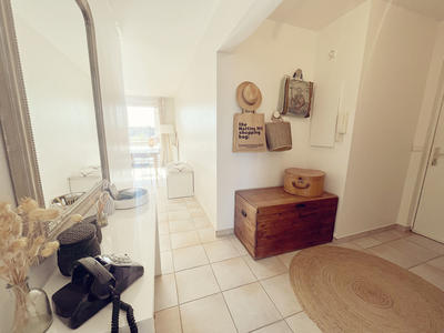 Appartement - 60 m² - 2 pièces