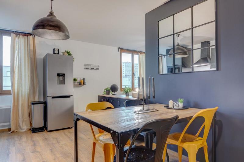 Appartement - 72 m² - 5 pièces