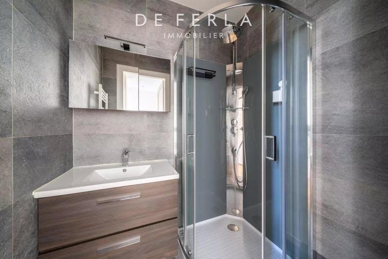 Appartement - 178 m² - 5 pièces