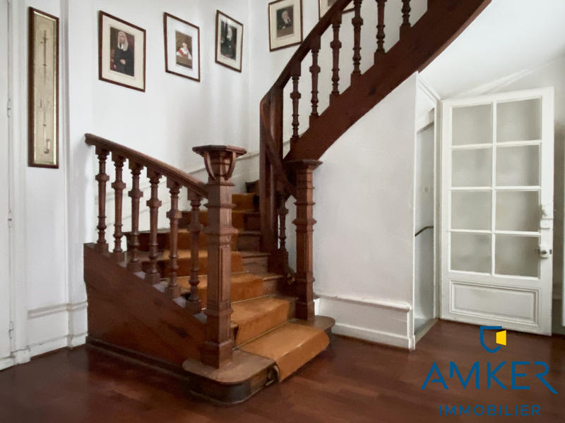 Appartement - 100 m² - 5 pièces