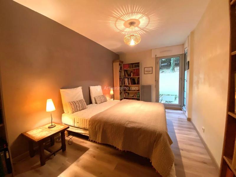 Appartement - 86 m² - 4 pièces