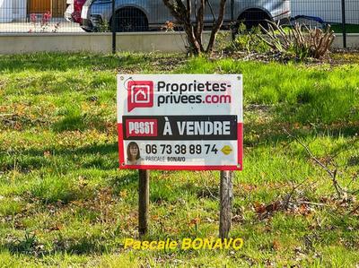 Terrain constructible - 732 m²