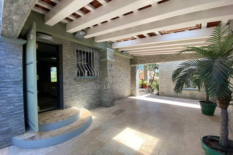 Villa - 105 m² - 4 pièces