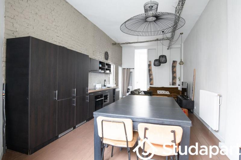 Chambre - 10 m² - 1 pièce