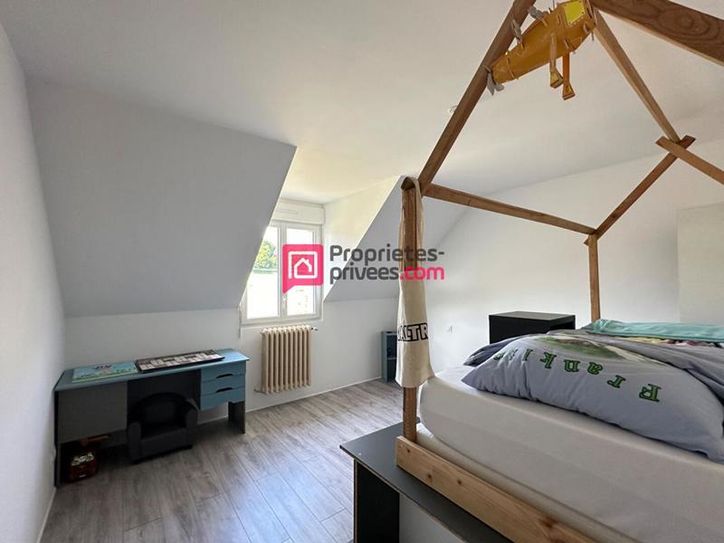 Maison - 275 m² - 12 pièces