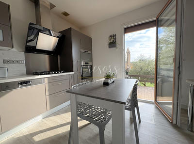 Maison - 86 m² - 4 pièces