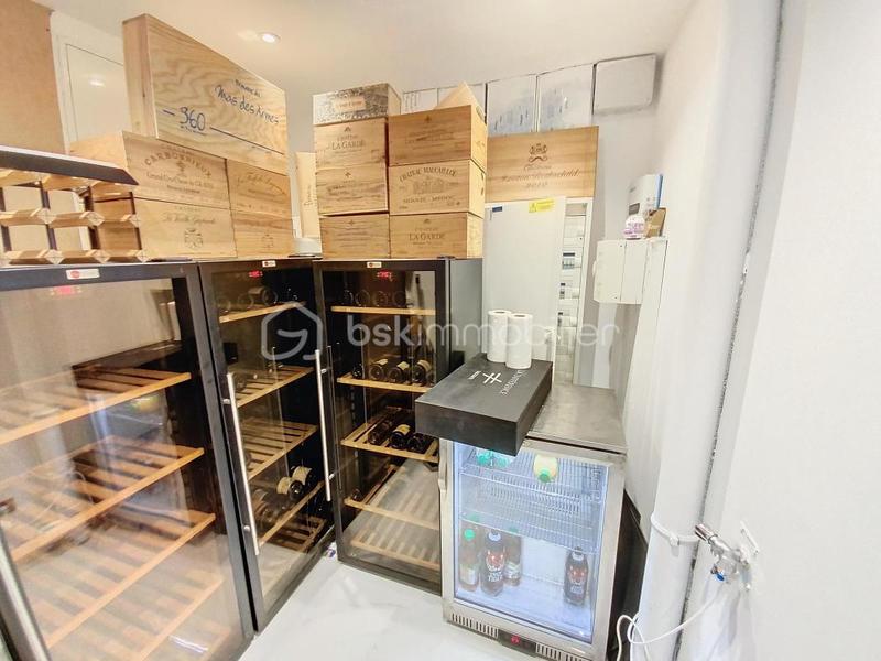 Villa - 245 m² - 6 pièces