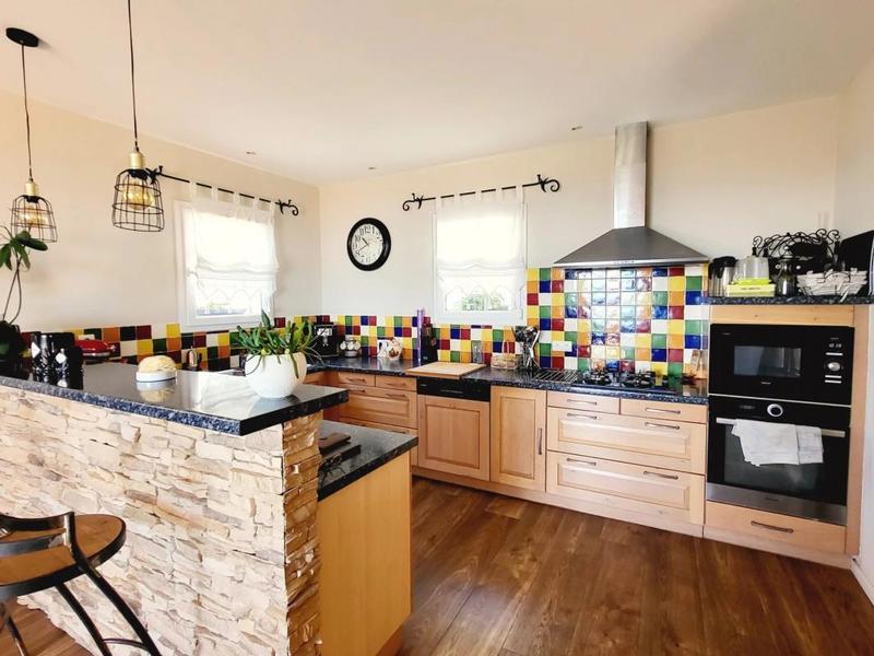 Propriété - 224 m² - 8 pièces