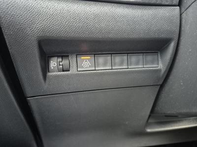 Peugeot 208 II PureTech 75 s&amp;S Like