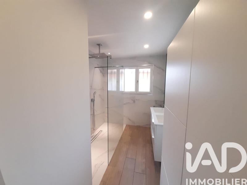 Maison - 90 m² - 3 pièces