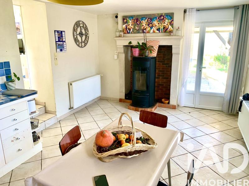 Maison - 210 m² - 10 pièces