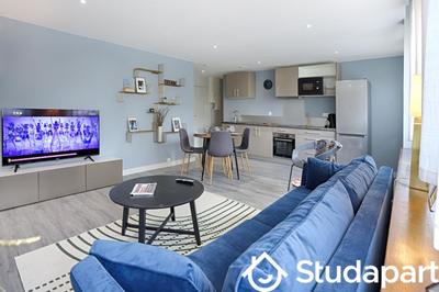 Chambre - 14 m² - 1 pièce