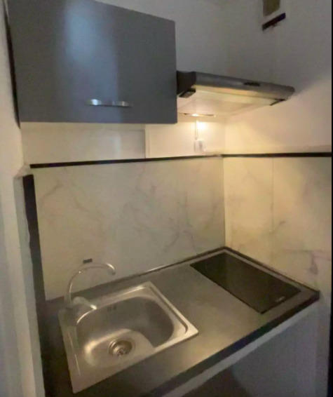 Studio - 14 m² - 1 pièce