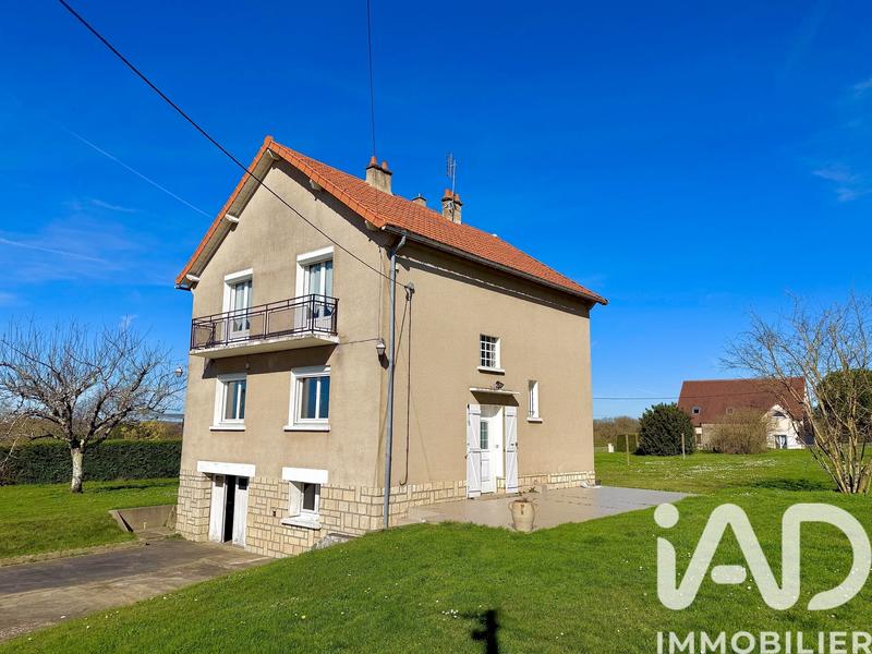 Maison de village - 123 m² - 7 pièces