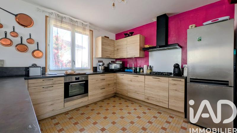 Maison - 94 m² - 4 pièces