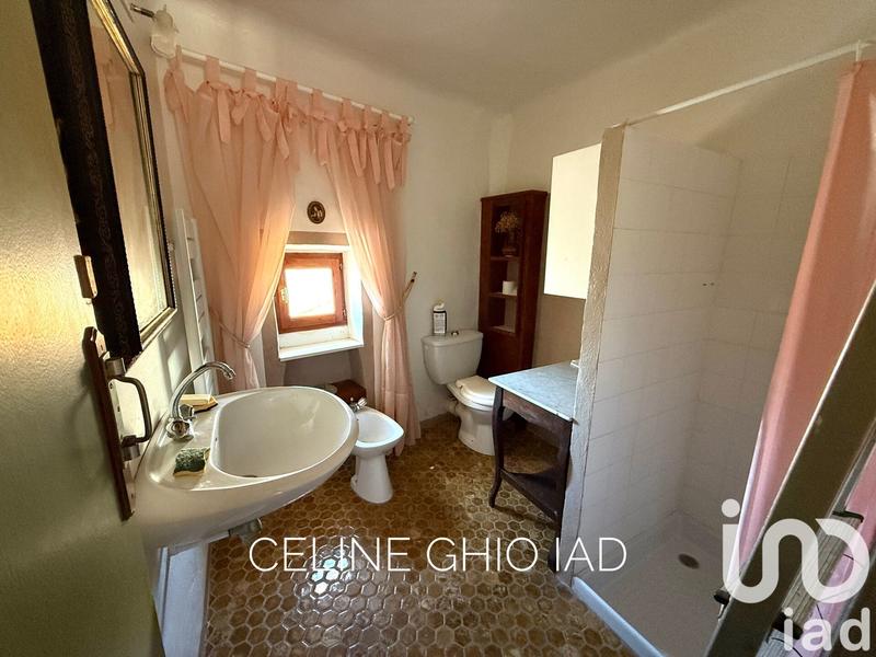 Maison - 190 m² - 7 pièces