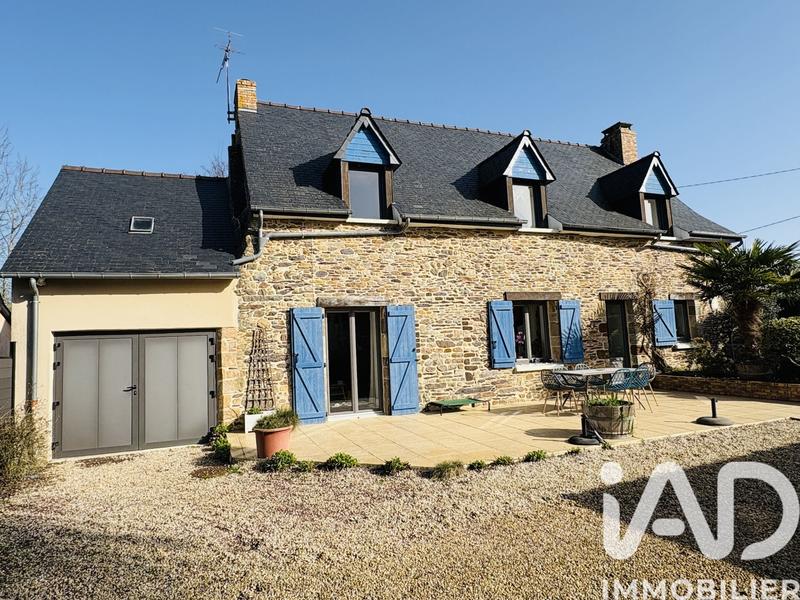 Maison - 149 m² - 6 pièces