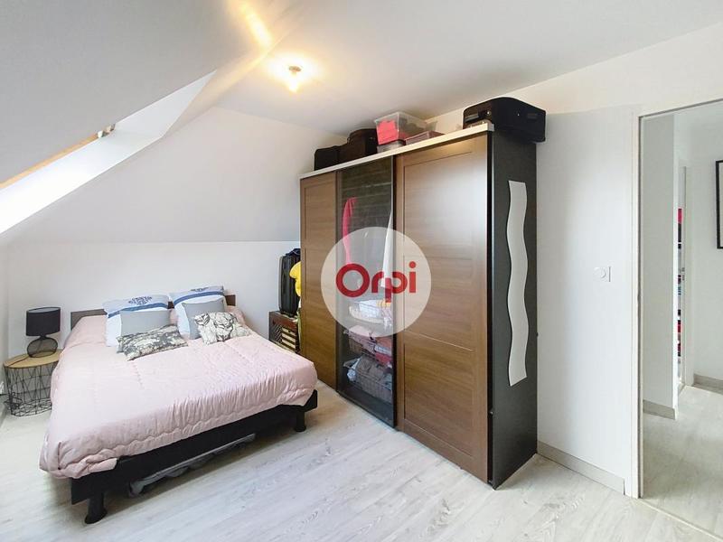 Maison - 92 m² - 5 pièces